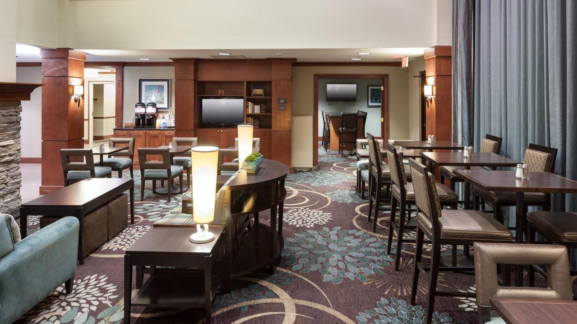 Staybridge Suites Jackson By Ihg Риджленд Экстерьер фото