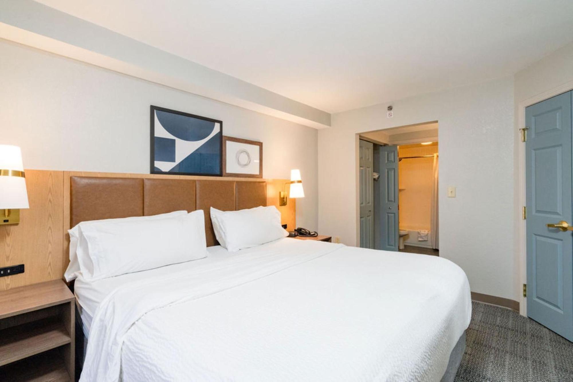 Staybridge Suites Jackson By Ihg Риджленд Экстерьер фото